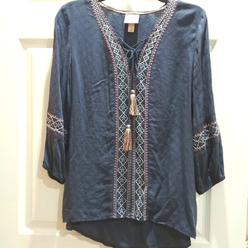 Knox Rose Blue boho Lightweight Long sleeve blouse With Tassles size Medium